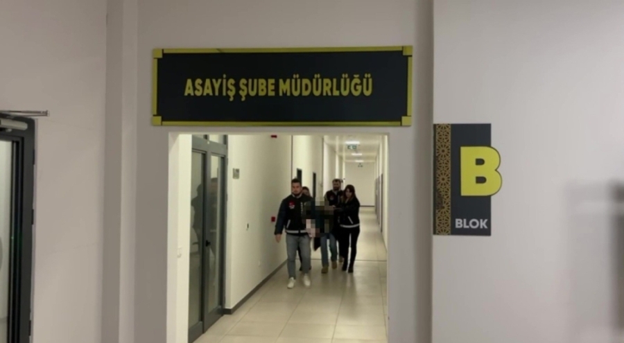 Kocaeli'de 18 yıl önce göbek bağıyla öldürülen bebeğin annesi: "Lavaboda düştü"