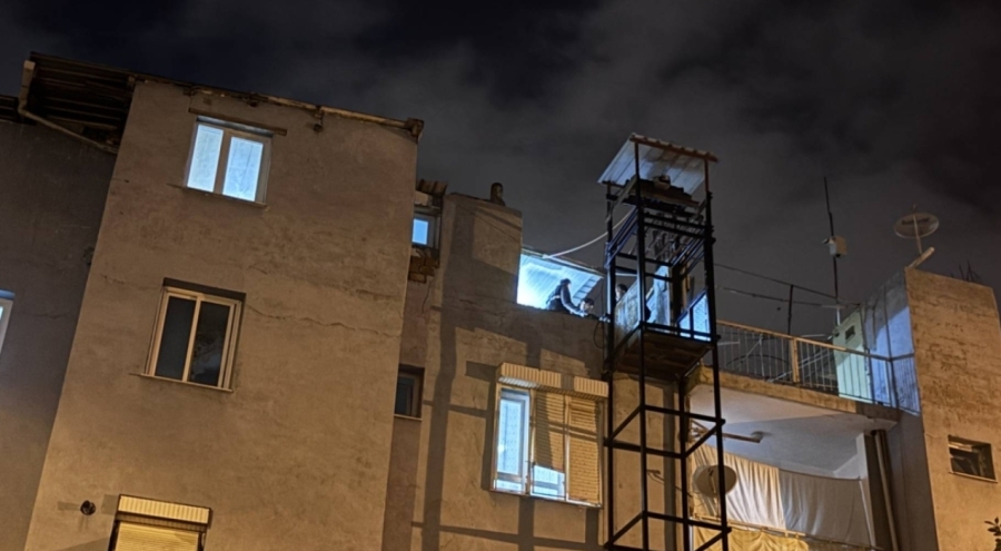 Engelli kardeşi için yaptırdığı asansörden düşen kadın hayatını kaybetti!