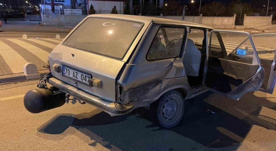 Kazada LPG tankı yerinden çıkan araçta gaz kaçağı paniği