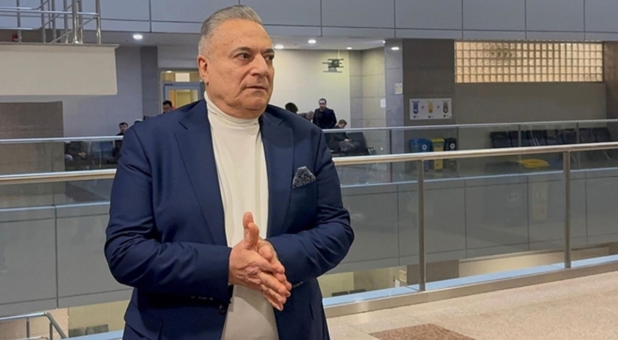 Mehmet Ali Erbil evinde fenalaştı