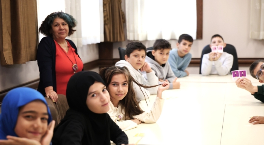 Osmangazi Belediyesi'nden çocuklara haklarını öğreten atölye