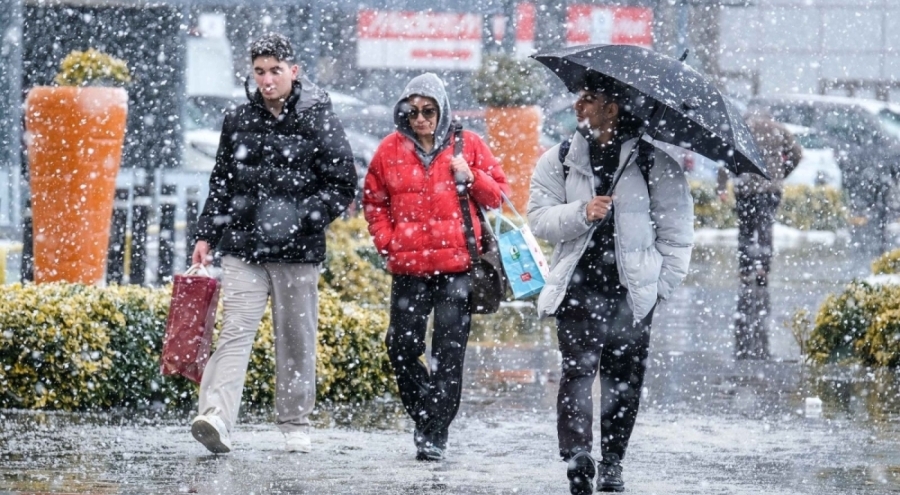 Meteoroloji'den peş peşe uyarılar! Sağanak ve kar kapıda