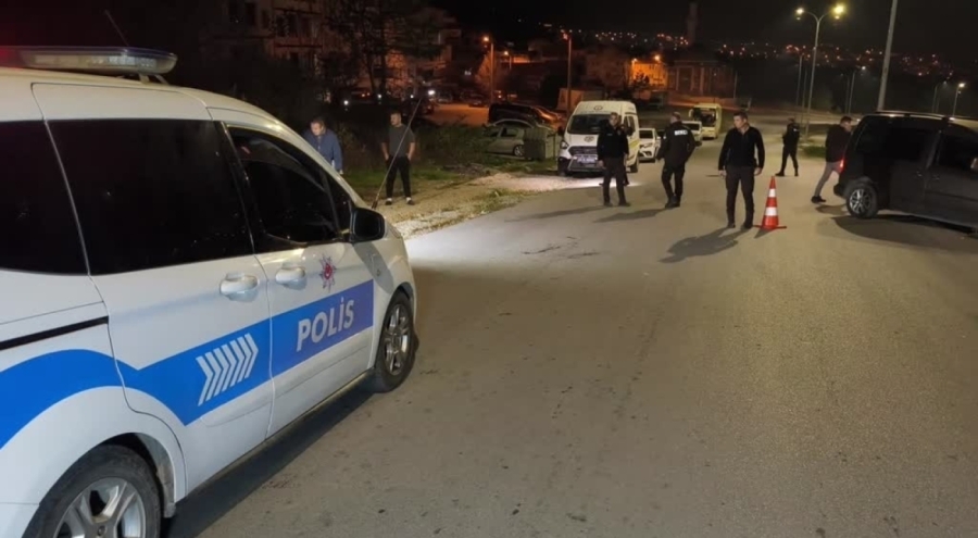 Kütahya'da tüfekle vurulan kişi yaralandı