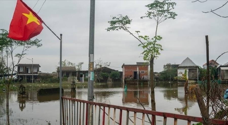 Vietnam'da sel felaketi! 90 kişi hayatını kaybetti