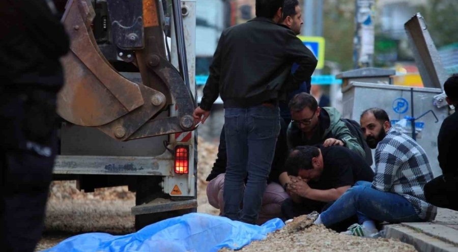 Kepçenin altında kalan yaşlı adam hayatını kaybetti