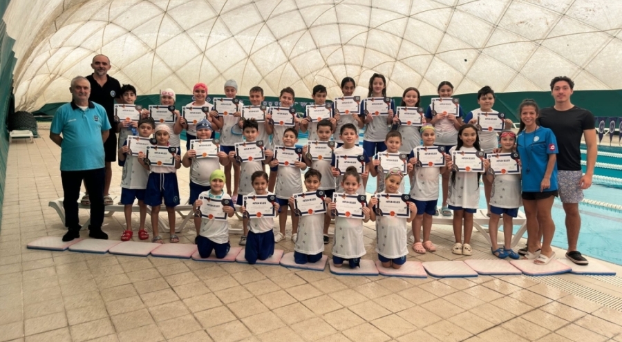 Bursa'da Kış Spor Okulları'nda sertifika heyecanı