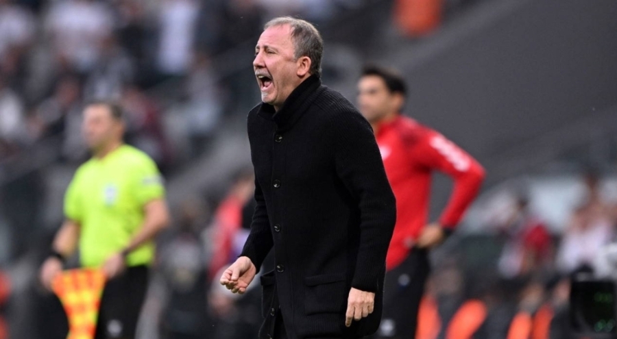 Nihat Kahveci'den Sergen Yalçın'a eleştiri: 'Hoca hep mazeret üretiyor'