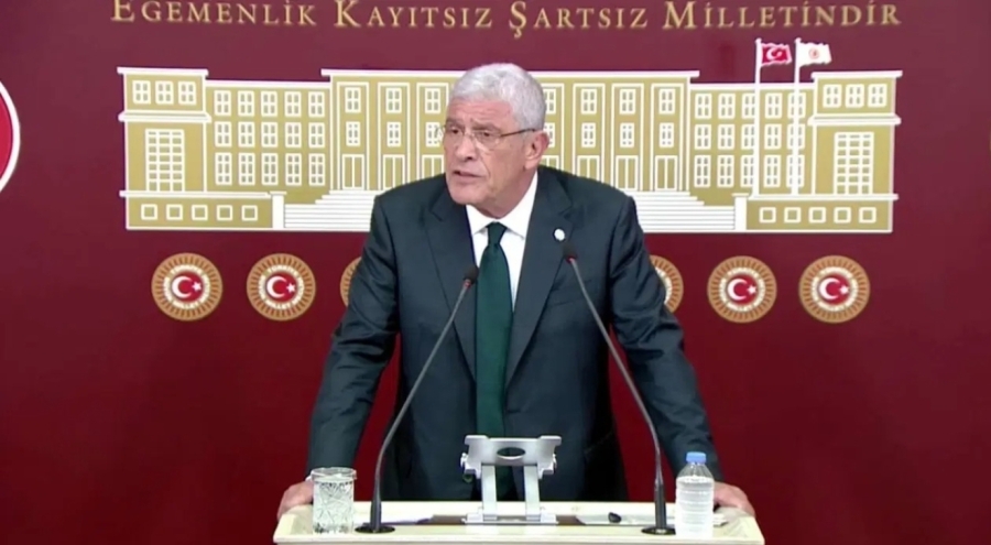 İYİ Parti Genel Başkanı Müsavat Dervişoğlu şehit öğretmenleri andı