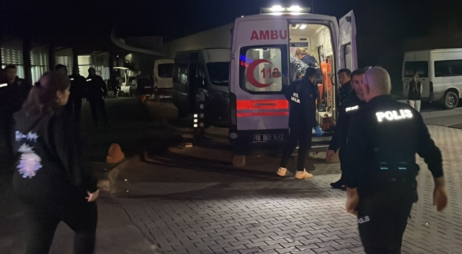 Bursa'da bıçaklı saldırıya uğrayan kişi ağır yaralandı