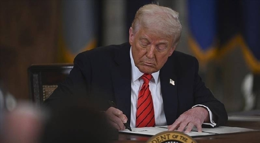 ABD Başkanı Trump'tan  yapay zeka hamlesi!