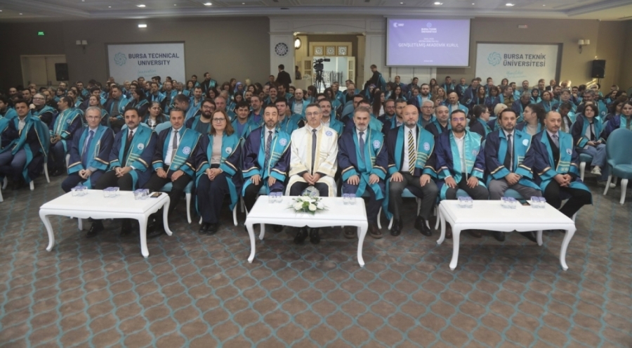 Bursa Teknik Üniversitesi'nde Genişletilmiş Akademik Genel Kurul Toplantısı gerçekleşti