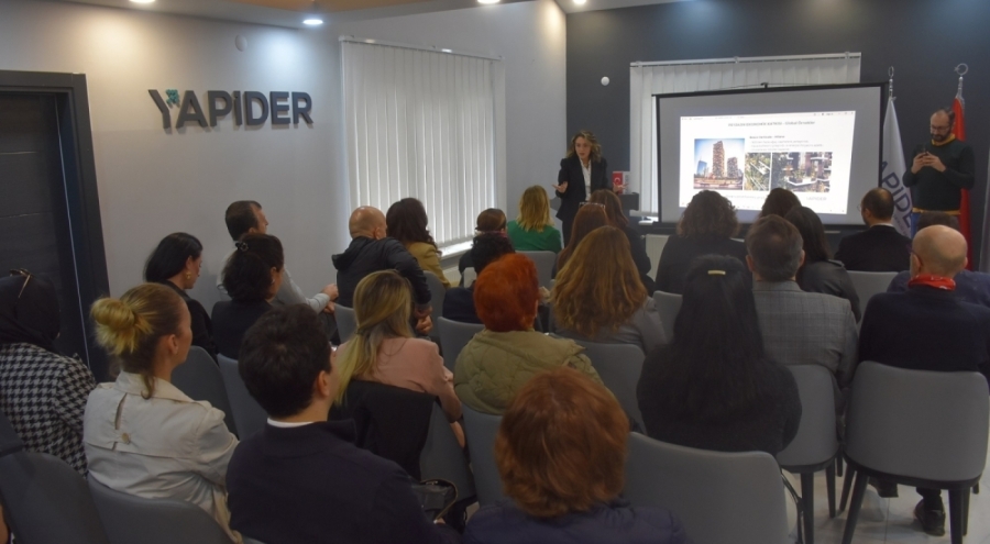 Bursa'da YAPİDER söyleşileri devam ediyor