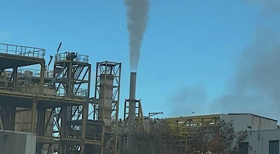 Cargill fabrikasının dumanı gökyüzünü griye boyadı: Bursalılar tepkili