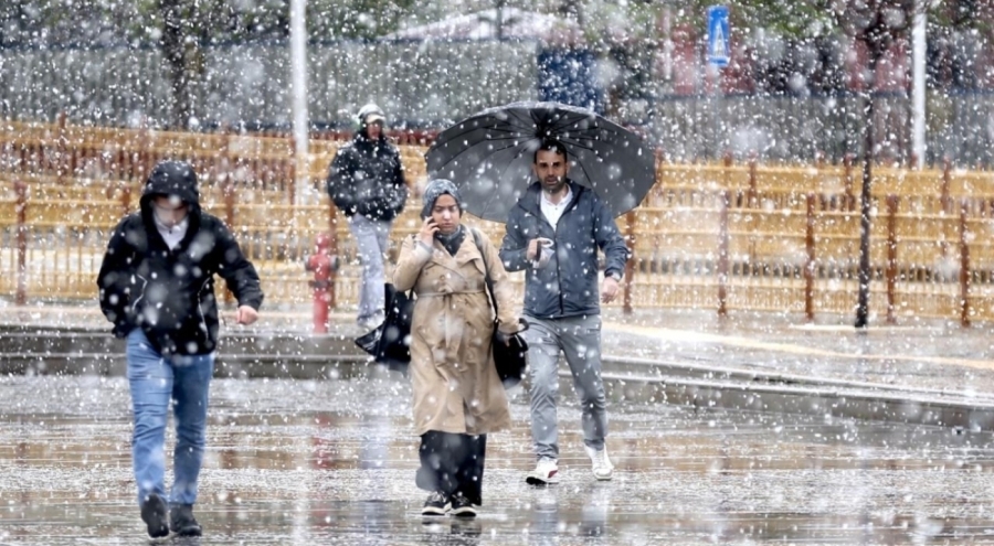 Hafta sonu sıcaklık düşüyor, kar geliyor