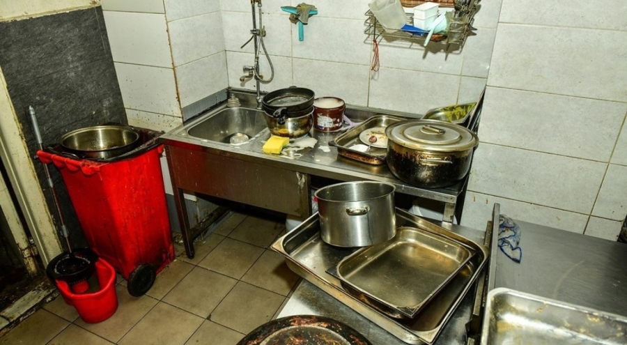 Hijyen kurallarını çiğneyen restorana en üst sınırdan ceza