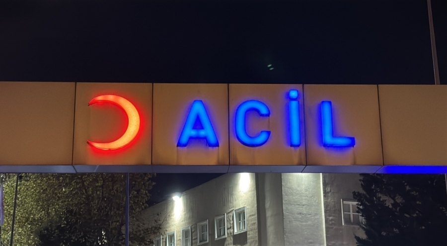 İstanbul'da yedikleri lokum sonrası 40 öğrenci hastanelik oldu