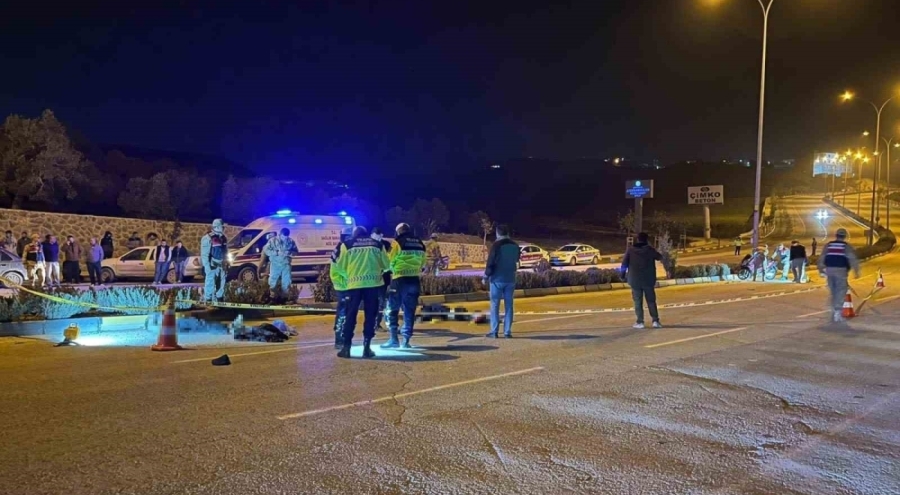 Hatay'da motosiklet devrildi, 2 çocuk yaşamını yitirdi