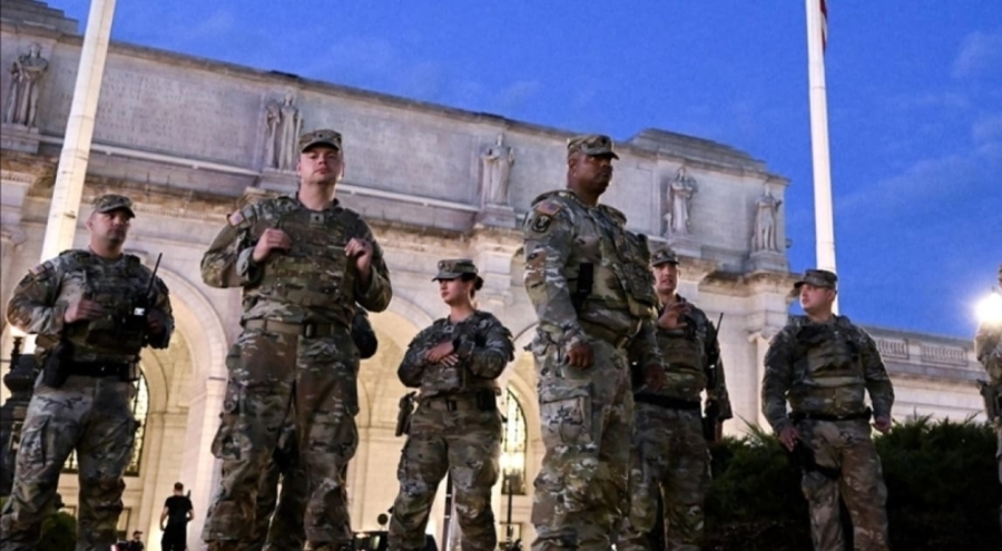ABD Ordusu Washington'a asker gönderiyor