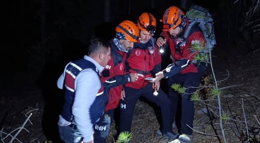 Konya'da kayıp çocuğu arama çalışmaları sürüyor