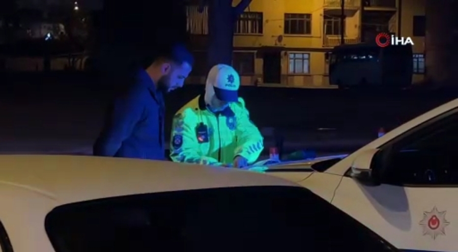 Alkolden ehliyetini kaptıran sürücü, yolu uzatsa da kurtulamadı