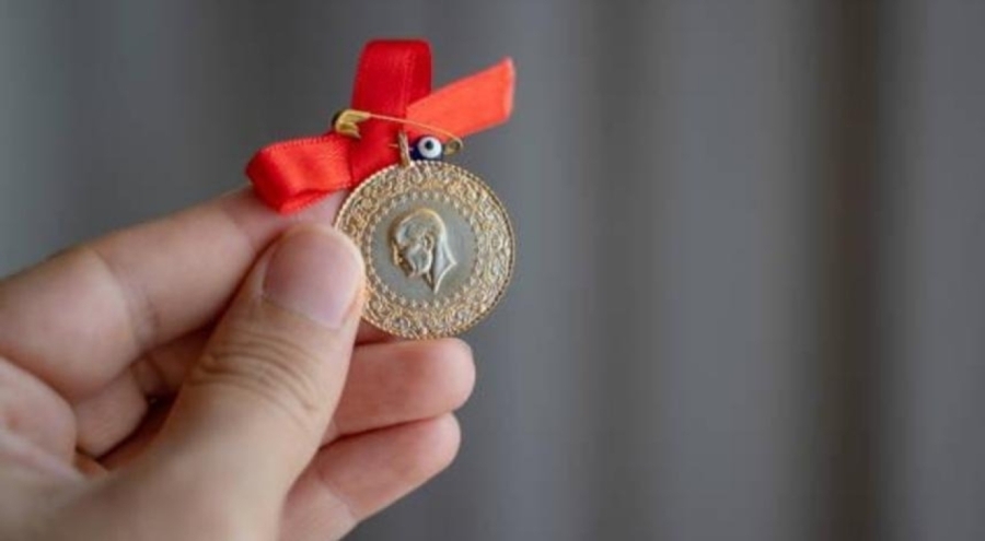 Altın yeniden gözde oldu yükselişe geçti