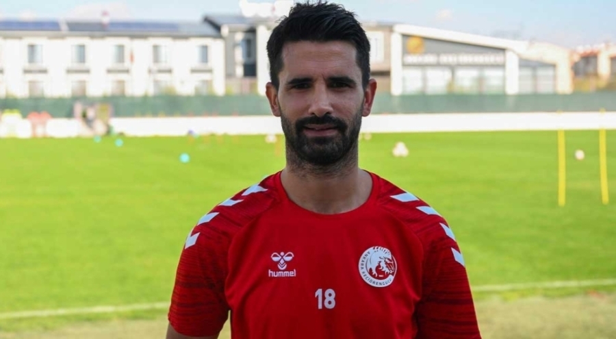 Alper Potuk ile yollar ayrıldı