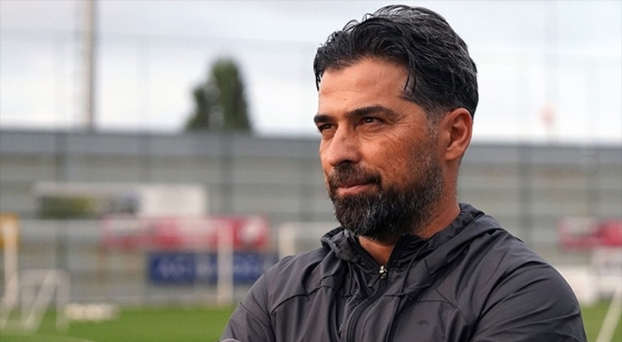 Çaykur Rizespor teknik direktörü İlhan Palut istifa etti