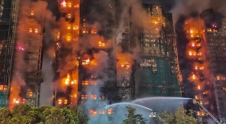 Hong Kong'da 3 gün yas ilan edildi