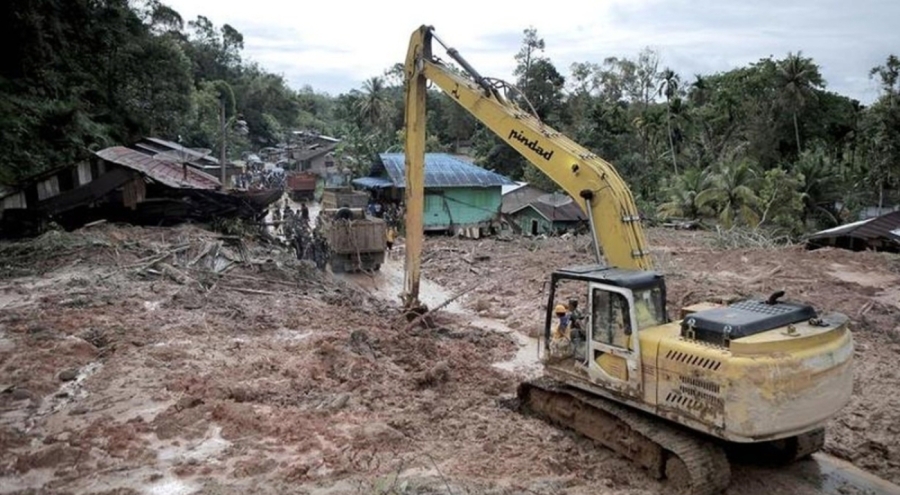 Bir ülke felaketi yaşıyor! Sel ve toprak kaymalarında çok sayıda kişi hayatını kaybetti