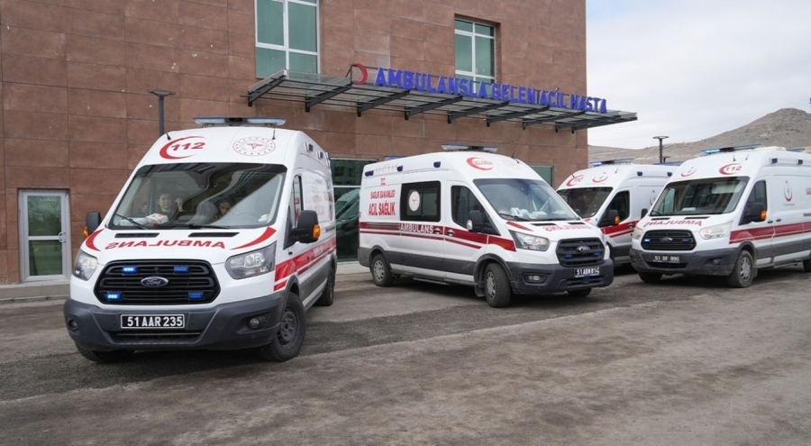 Yine zehirlenme vakası! Tavuk döner yiyen 3 öğrenci hastanelik oldu