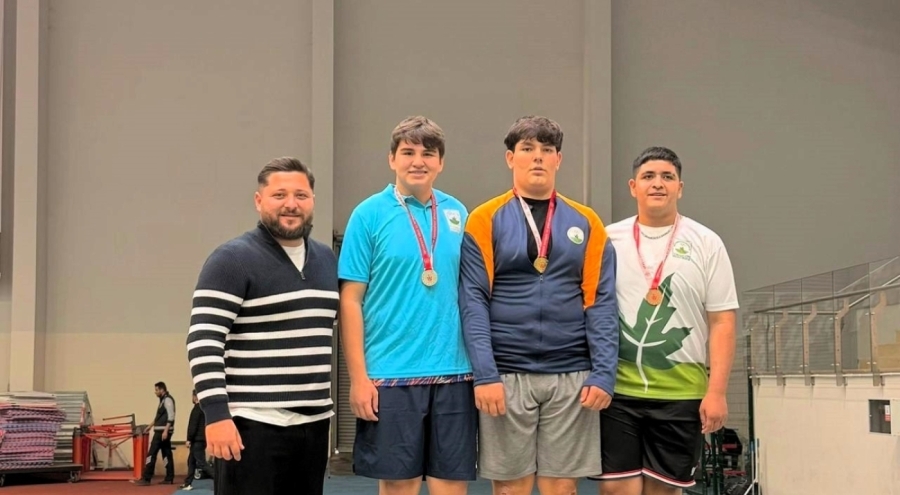 Osmangazili genç atletler madalyaları topladı