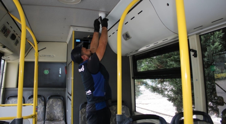 Bursa'da toplu taşıma daha güvenli: Otobüslere kapı kamerası sistemi kuruldu