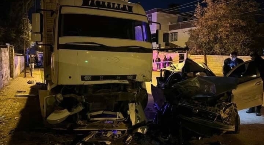 Gaziantep'te feci kaza: 2 genç can verdi