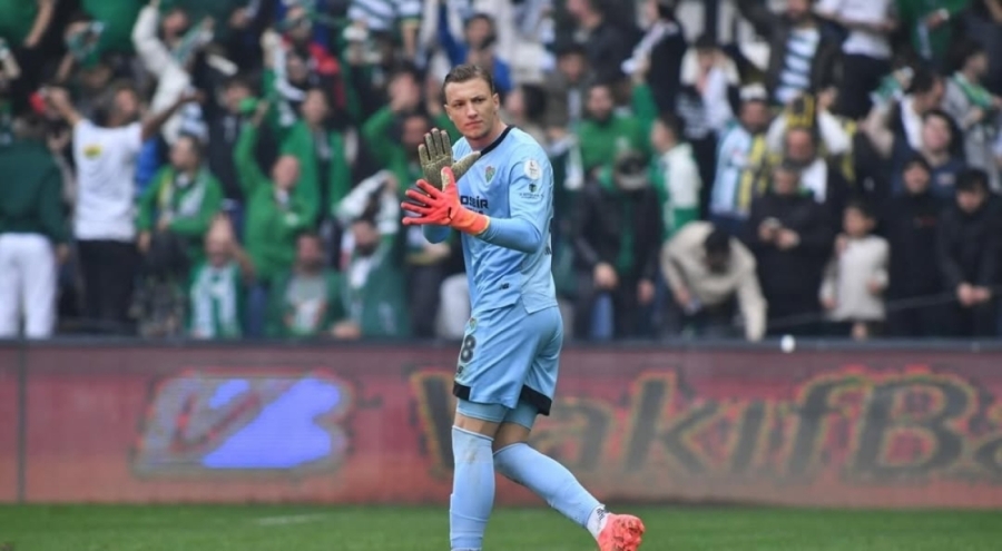 Bursaspor'un 18'lik kalecisinden güven veren performans