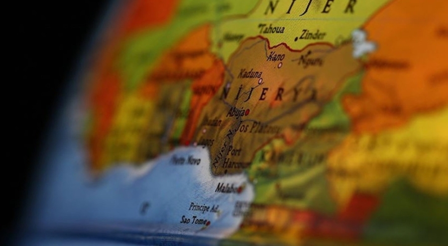 Nijerya Savunma Bakanı Abubakar istifa etti