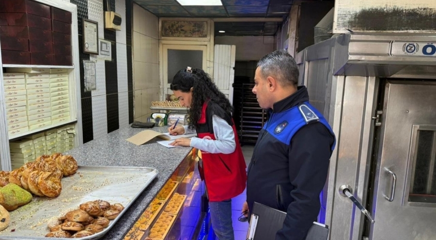 Gıda güvenliğine sıkı takip: 171 ürün imha edildi, 2 iş yeri mühürlendi