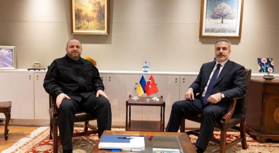 Bakan Fidan, Ukrayna Ulusal Güvenlik ve Savunma Konseyi Sekreteri Umerov ile bir araya geldi