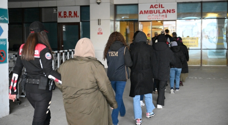 Aralarında Bursa'nın da olduğu 5 ilde FETÖ operasyonu! 12 zanlı gözaltına alındı