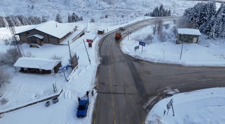 Uludağ'da kar kalınlığı 6 santimetreye düştü