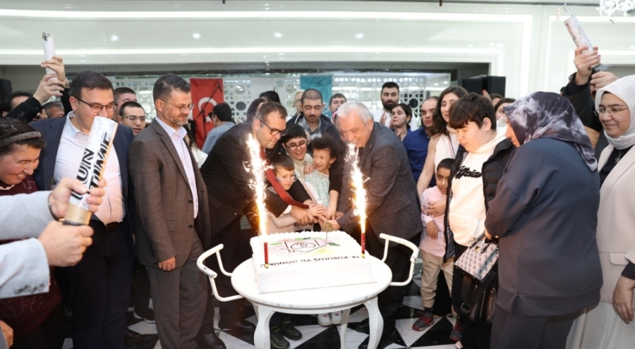 Nilüfer'de Bizim Ev'in 14'üncü yıl dönümü coşkuyla kutlandı