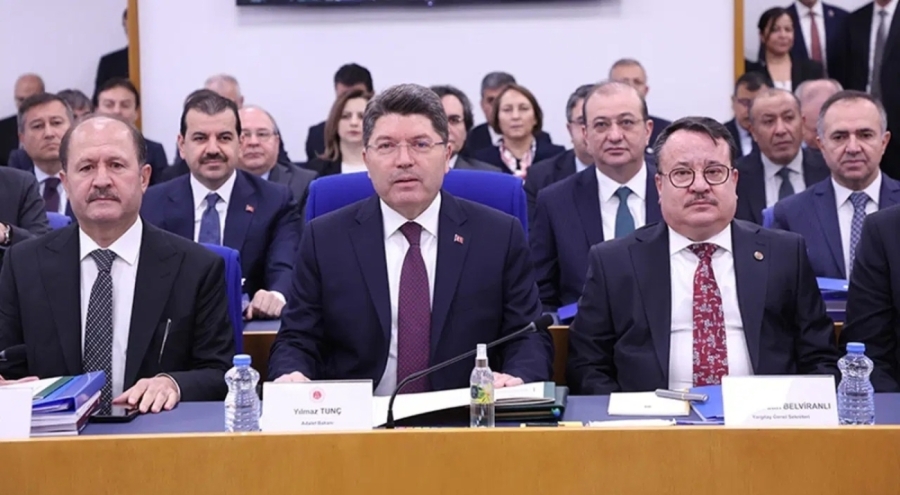 11'inci Yargı Paketi komisyonda 'bant daraltma' tartışması