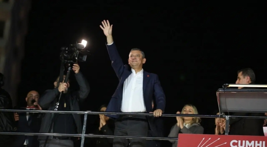 Özgür Özel asgari ücret teklifini açıkladı!