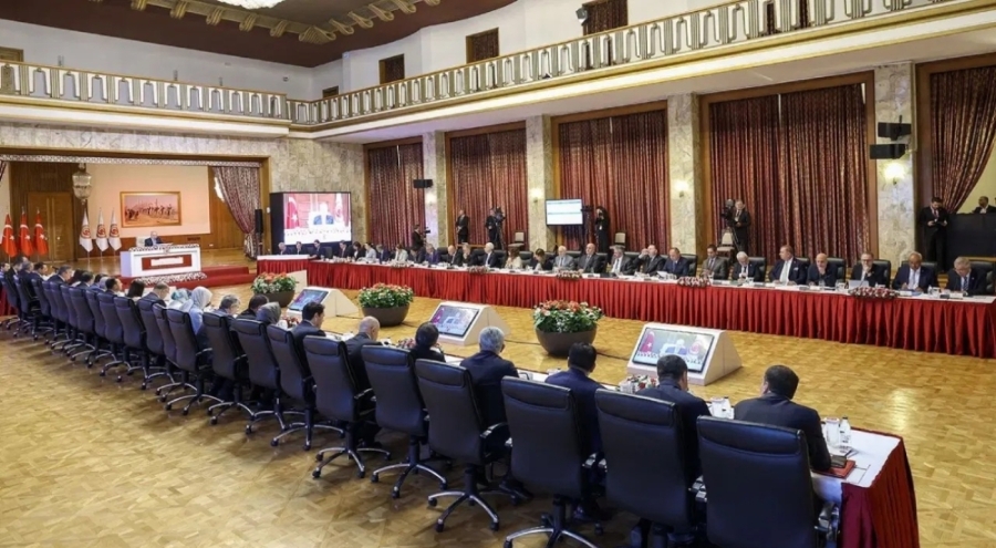 İmralı ziyareti sonrası hazırlanan tutanağının özeti süreç komisyonuna getirildi