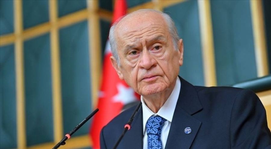 MHP lideri Devlet Bahçeli: "Yüzyılın yolsuzluğu aydınlığa kavuşmalı"