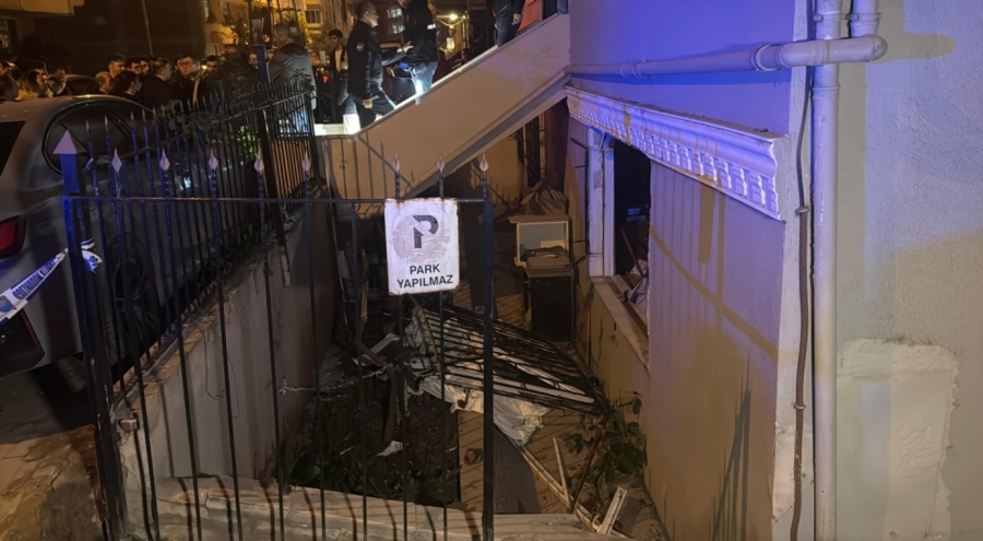 İstanbul'da  bir binanın bodrum katındaki patlamada 2 kişi yaralandı