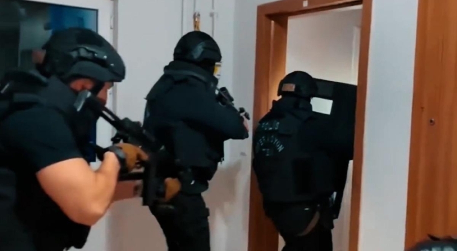 Bursa dahil 33 ilde DEAŞ'a yönelik operasyon