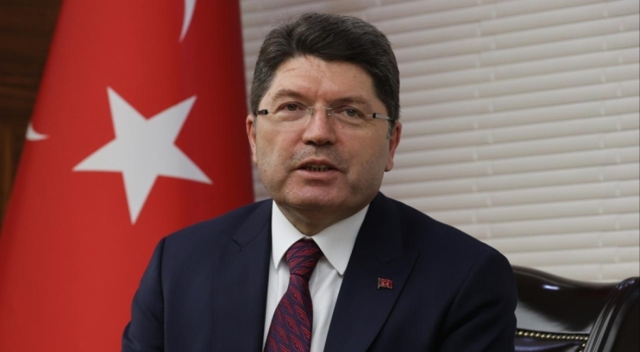 Bakan Tunç'tan "Futbolda bahis" soruşturmasına ilişkin açıklama