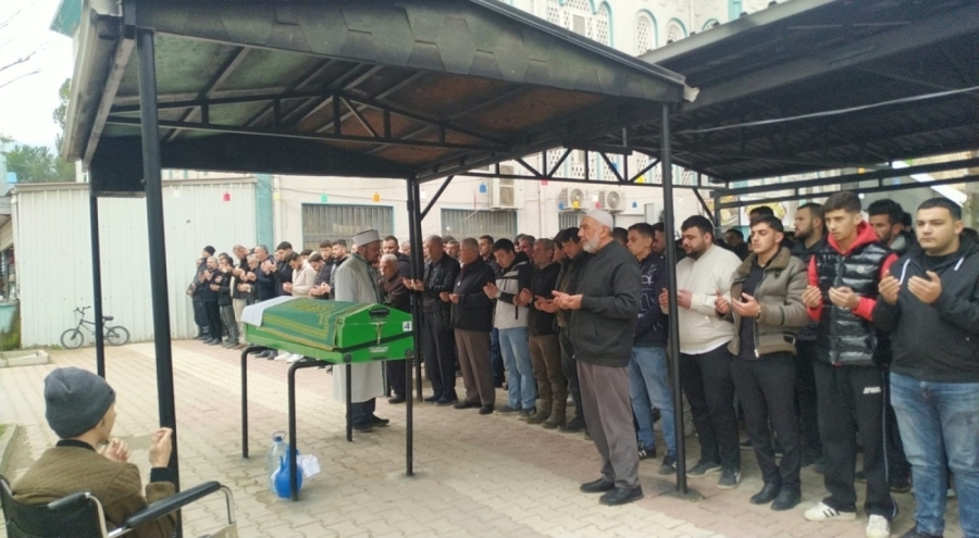 Bursa'da motosiklet kazasında hayatını kaybeden genç son yolculuğuna uğurlandı