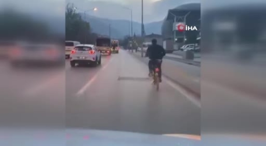 Bursa'da trafikte tehlikeli anlar
