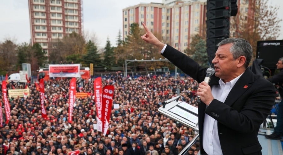 Özgür Özel: Meclis meydandır, sokaktır!